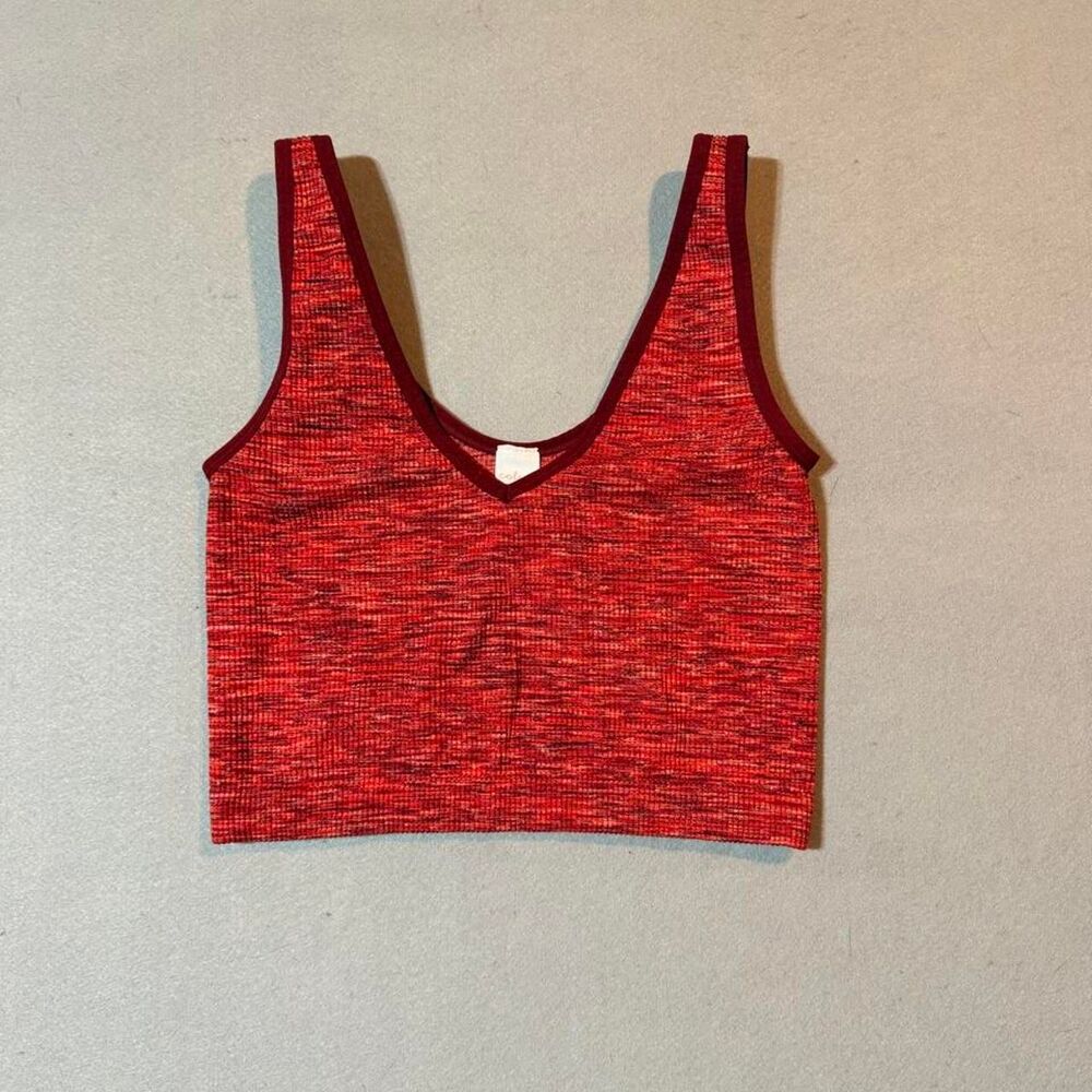 Colsie Women's Red and Burgundy Crop-top